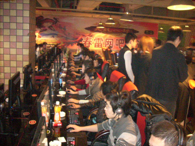 CS2 收到更新，修复了错误